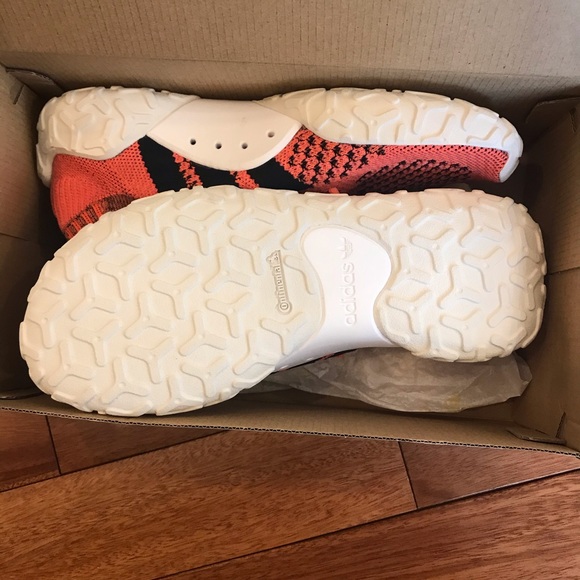 ADIDAS F 22 PK SZ 8 and 11 TRACE ORANGE PRIMEKNIT - Picture 6 of 9